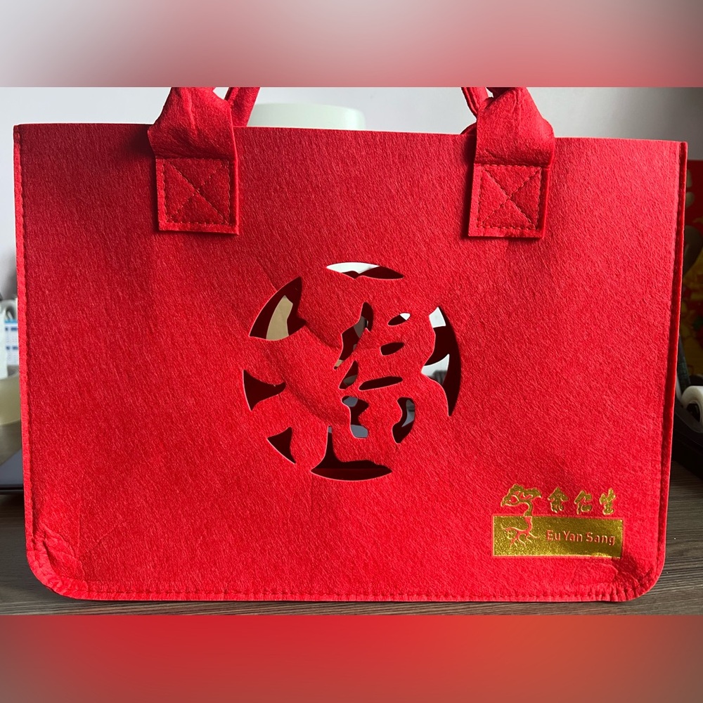 New Red small tote